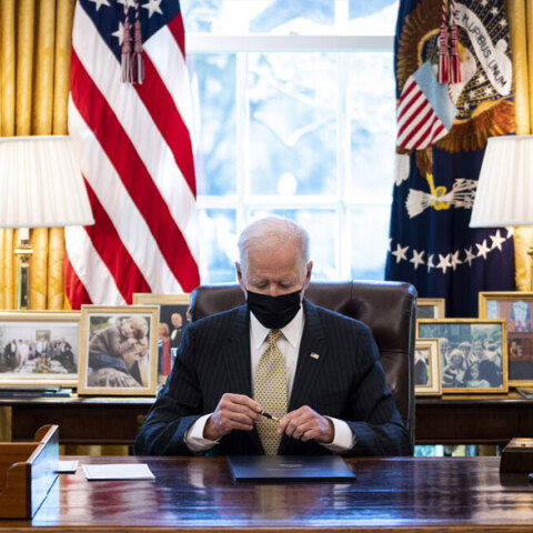 Ο Τζο Μπάιντεν στον Λευκό Οίκο (ΦΩΤΟ ΑΡΧΕΙΟΥ) - Η συμφωνία AUKUS επιβεβαιώνει τη μετατόπιση του αμερικανικού ενδιαφέροντος στην Κίνα και στον Νότιο Ειρηνικό