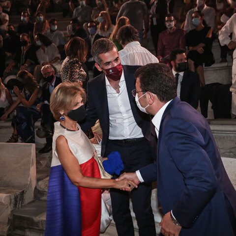 Κώστας Μπακογιάννης, δήμαρχος Αθηναίων, και Εκρέμ Ιμάμογλου, δήμαρχος Κωνσταντινούπολης στο Ηρώδειο