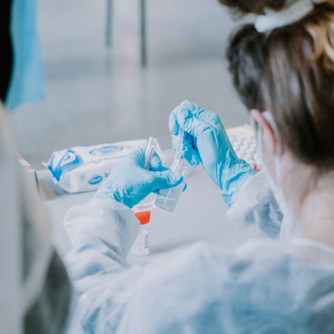 Eli Lilly: Συμφωνία Κοινής Προμήθειας με την Ευρωπαϊκή Επιτροπή για δόσεις των αντισωμάτων μπαμλανιβιμάμπης και ετεσεβιμάμπης για τη θεραπεία της νόσου COVID-19