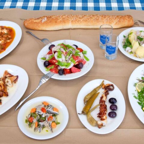 To ουζερί Λέσβιον στο Γαλάτσι