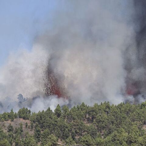   Το ηφαίστειο στη νήσο Λα Πάλμα (Κανάρια Νησιά) στην Ισπανία μετά την έκρηξη