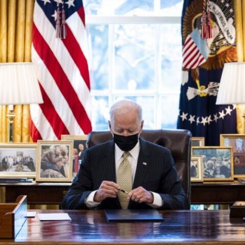 Έκανε την τρίτη δόση ο Τζο Μπάιντεν