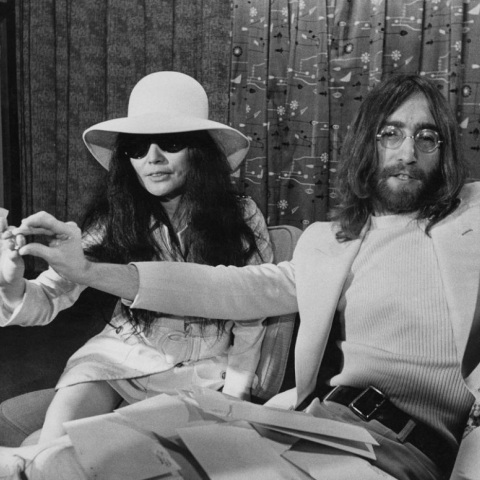 Ο Τζον Λένον και η Γιόκο Όνο