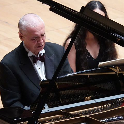 Ο διεθνούς φήμης σολίστ του πιάνου Ίβο Πογκορέλιτς στο Μέγαρο Μουσικής