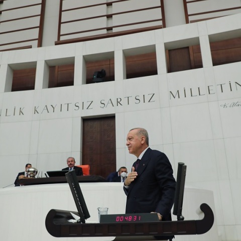 Foreign Policy: Πληθαίνουν οι ενδείξεις ότι ο Ερντογάν είναι άρρωστος 