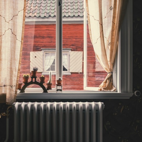 Πώς θα επιδοτούνται οι καταναλωτές για το ρεύμα, το πετρέλαιο θέρμανσης και το φυσικό αέριο	