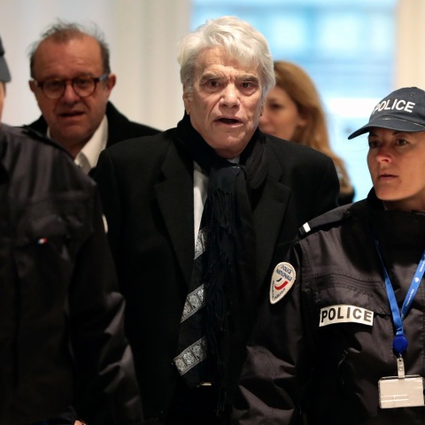 Έφυγε από τη ζωή σε ηλικία 78 ετών ο επιχειρηματίας, πρώην υπουργός και εμβληματικός παράγοντας της Μαρσέιγ Μπερνάρ Ταπί, μετά από πολυετή μάχη με τον καρκίνο 