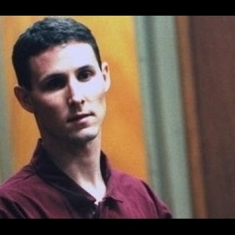 Ο Ντέινα Γιούελ. 