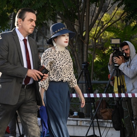 Συνεχίζεται η δίκη της υπόθεσης για την επίθεση με καυστικό υγρό από 37χρονη εναντίον της Ιωάννας Παλιοσπύρου