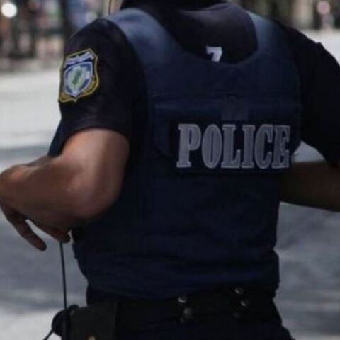 Σε διαθεσιμότητα ο youtuber αντιεμβολιαστής αστυνομικός