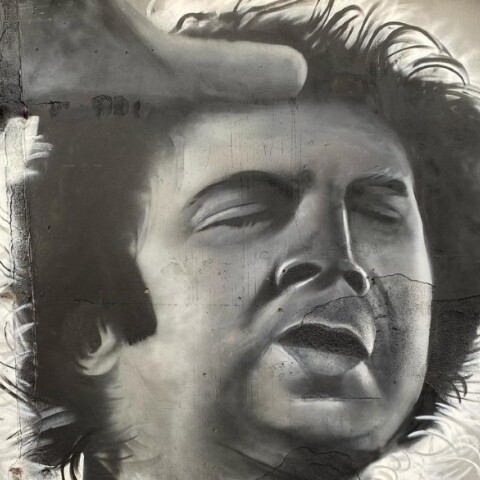 Η τοιχογραφία του Hambas για τον Μίκη Θεοδωράκη