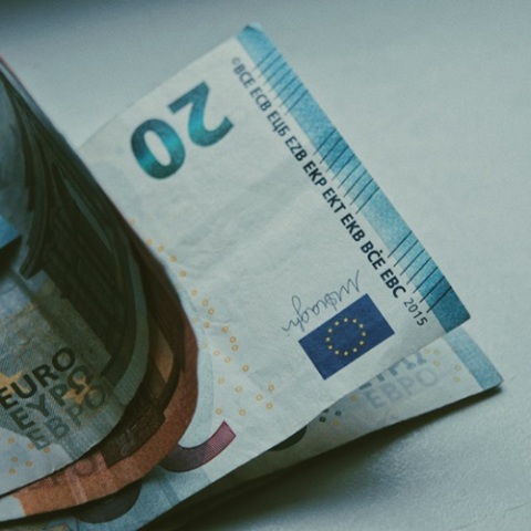 Τρεις ρυθμίσεις στην πλατφόρμα της ΑΑΔΕ δίνουν δεύτερη ευκαιρία στους πληγέντες από την πανδημία, αλλά και όσους δεν μπόρεσαν να εξυπηρετήσουν τα χρέη τους.