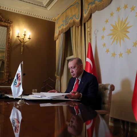 Τα κόμματα της αντιπολίτευσης στην Τουρκία αναπτύσσουν ατζέντα συνεργασίας προκειμένου να απομακρύνουν τον Ταγίπ Ερντογάν από την εξουσία.