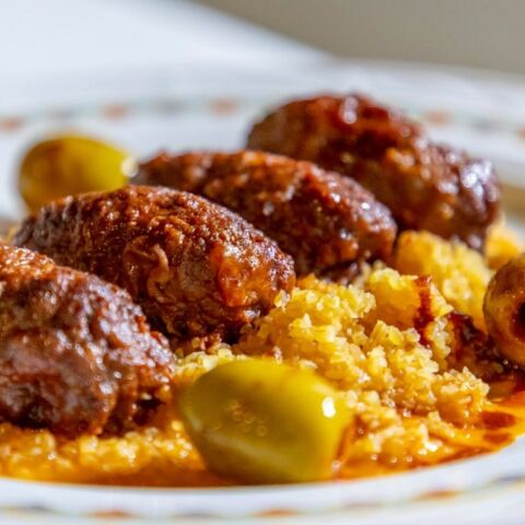 Σουτζουκάκια με πλιγούρι