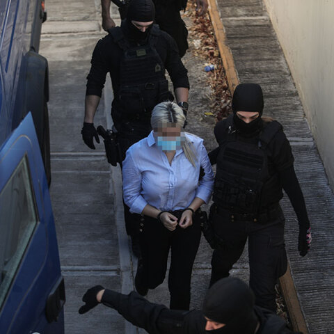 Επίθεση με βιτριόλι: Η Έφη Κακαράντζουλα απολογείται σήμερα Πέμπτη 14 Οκτωβρίου 2021, με τη δίκη να μπαίνει στην τελική ευθεία