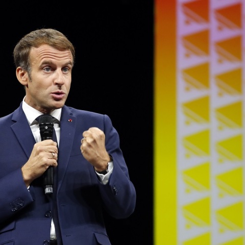 Μακρόν – Πακέτο 30 δισ. ευρώ για καινοτομία και ενεργειακή μετάβαση της βιομηχανίας