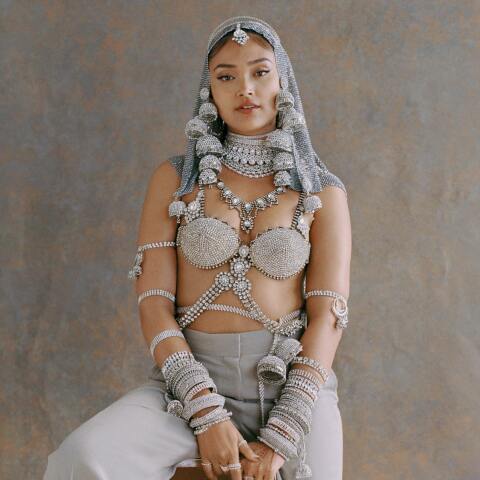 Η τραγουδίστρια Joy Crookes