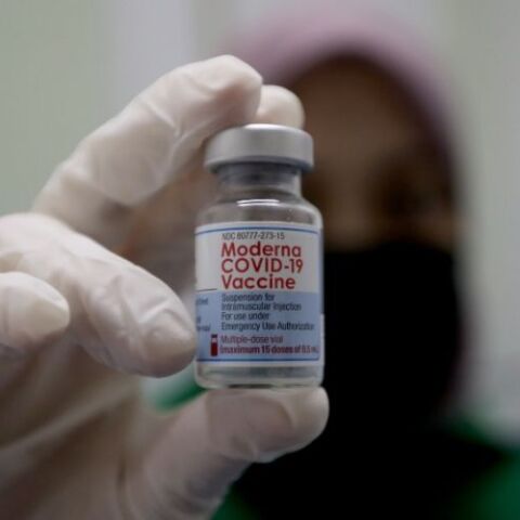 Συμβουλευτική επιτροπή FDA: Σύσταση για τρίτη δόση της Moderna στους 65+ και στις ευπαθείς ομάδες