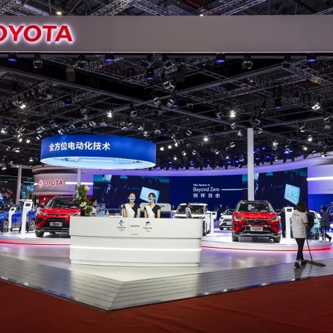Toyota Motor: Περιέκοψε τον στόχο παραγωγής αυτοκινήτων για το Νοέμβριο κατά 15%