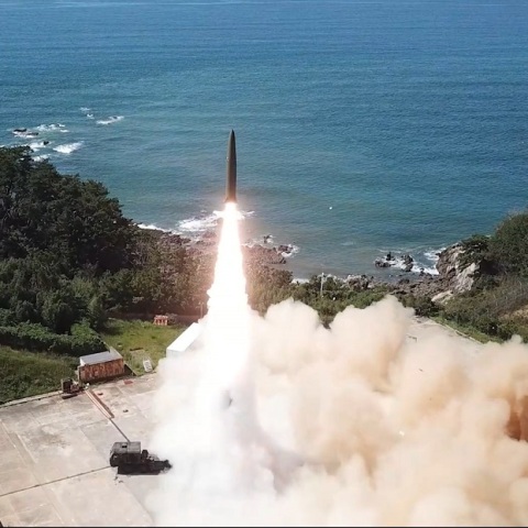 Η Κίνα διαψεύδει τα περί δοκιμής υπερηχητικού πυραύλου