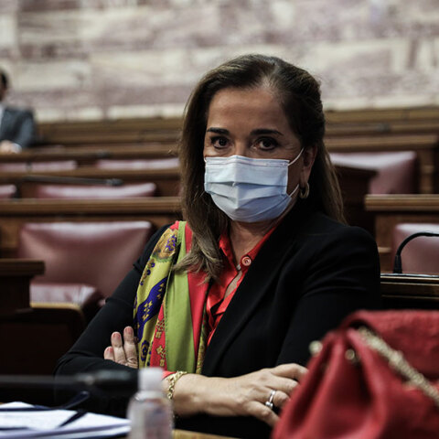 Με πολλαπλό μυέλωμα διαγνώστηκε η Ντόρα Μπακογιάννη - Πρόκειται για σπάνια μορφή καρκίνου που αναπτύσσεται στον μυελό των οστών