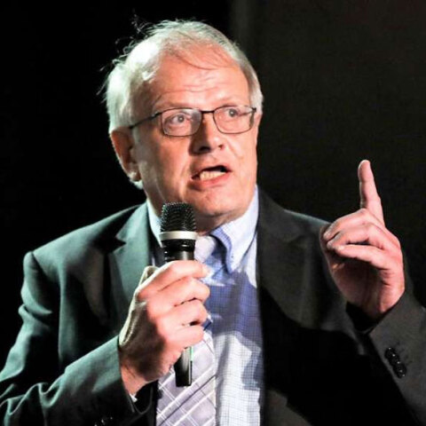 Άκης Τσελέντης