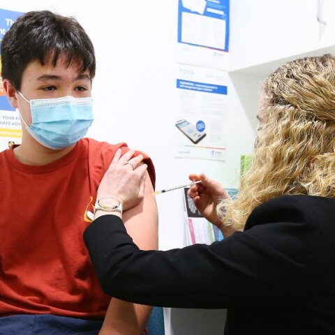 Εμβολιασμός εφήβων