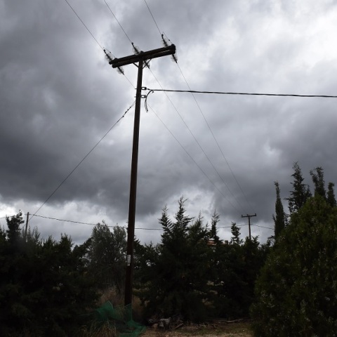 Καιρός - Σύννεφα - Βροχές 