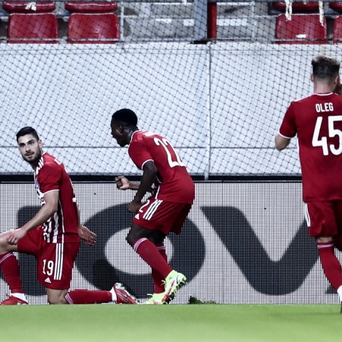 Ολυμπιακός - ΠΑΟΚ: 2-1
