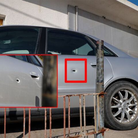 Πυροβολισμοί σε καταδίωξη στο Πέραμα με έναν νεκρό - Οι τρύπες από τις σφαίρες των αστυνομικών σε αυτοκίνητο