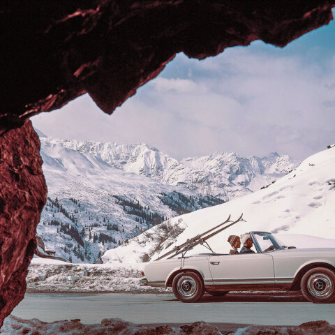 Ζευγάρι σε αυτοκίνητο