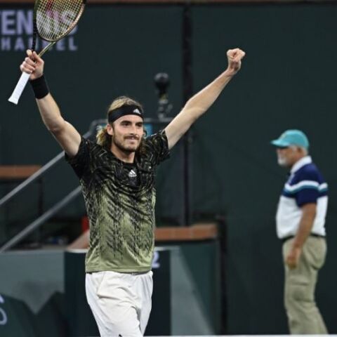 Απέκλεισε τον Ντιμιτρόφ και προκρίθηκε στους «16» της Βιέννης ο Τσιτσιπάς