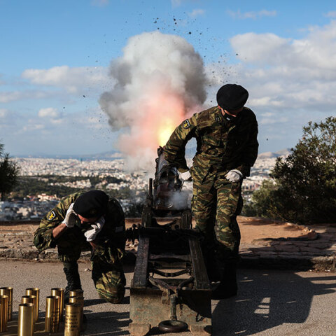 Το κανόνι στον Λυκαβηττό εν δράσει: Οι 21 κανονιοβολισμοί για την 28η Οκτωβρίου 1940