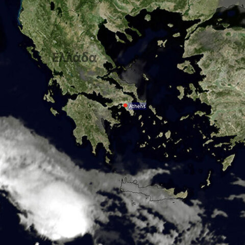 Ο μεσογειακός κυκλώνας «Νέαρχος» σχηματίστηκε στο Νότιο Ιόνιο, όπως φαίνεται στον δορυφορικό χάρτη