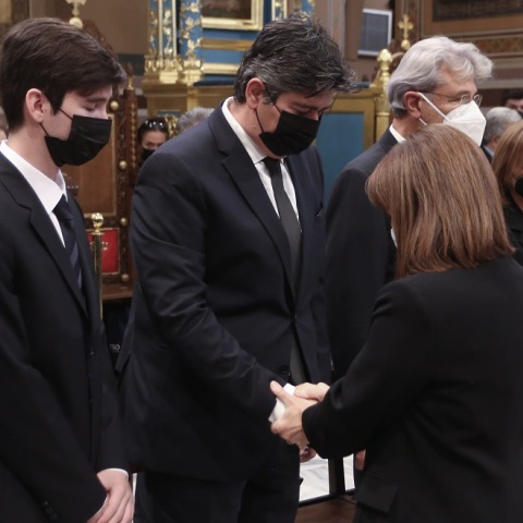 O σύζυγος της Φώφης Γεννηματά, Ανδρέας Τσούνης στη κηδεία 