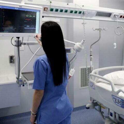 Κίνητρα σε παθολόγους, πνευμονολόγους για εφημερίες σε άλλα νοσοκομεία -Κατατέθηκε τροπολογία