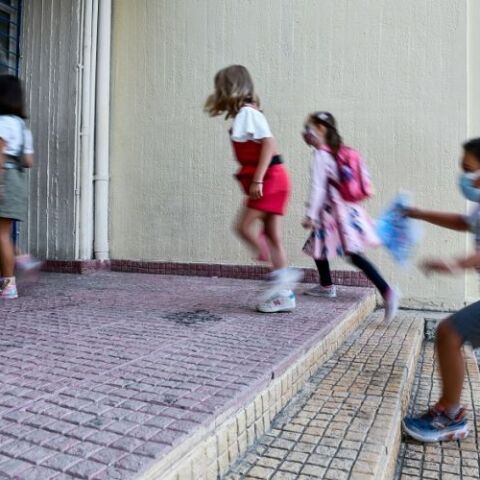 Στο edupass.gov.gr η δήλωση των self-test για τους μαθητές από Δευτέρα