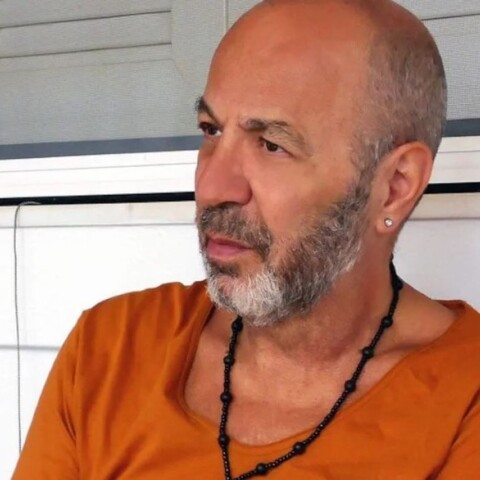 Ο Τάκης Μπουγάς