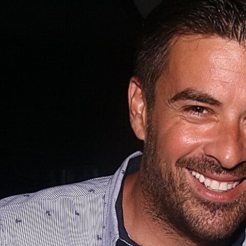 Γιάννης Αϊβάζης: Ακόμη δυσκολεύομαι να αναπνεύσω – Περιγράφει τη μάχη με τον κορονοϊό