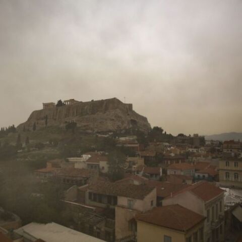 Καιρός - Αρναούτογλου: Υγρασία, ομίχλες και ζέστη την Παρασκευή - Πέφτει η θερμοκρασία απο βδομάδα