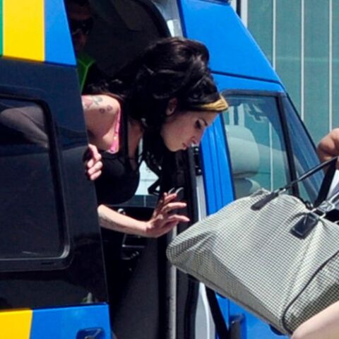 Η Amy Winehouse στο αεροδρόμιο Ataturk, Κωνσταντινούπολη, Τουρκία, 22 Ιουνίου 2011