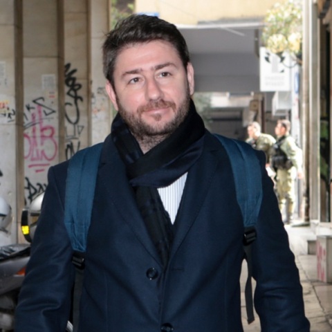 Ανδρουλάκης: Απευθύνομαι στους προοδευτικούς ανθρώπους της Αριστεράς