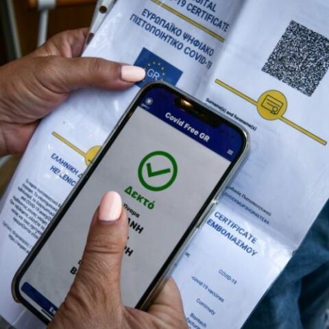 Εισαγγελική έρευνα για τα πλαστά πιστοποιητικά εμβολιασμού