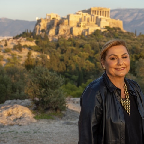 Ρέα Βιτάλη, Κεραία