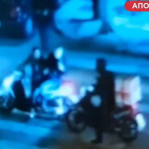 Διανομέας στη Θεσσαλονίκη ξυλοκοπήθηκε από δύο άτομα σε διασταύρωση