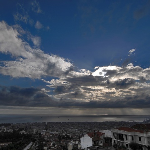 Καιρός: Εναλλαγή συννεφιάς και λιακάδας την Κυριακή