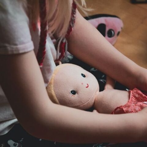 Συνελήφθη αστυνομικός για ασέλγεια στο 4χρονο παιδί του