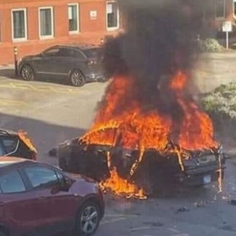 Έκρηξη σε αυτοκίνητο στο Λίβερπουλ