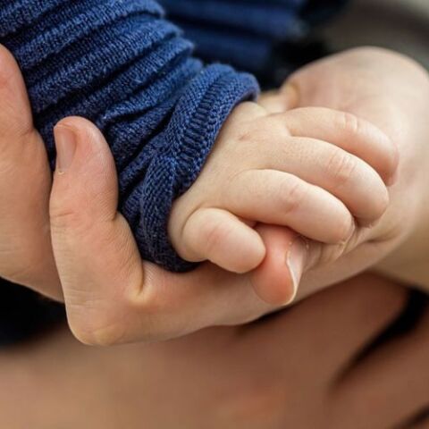 Κορωνοϊός: Σταθερή αλλά κρίσιμη η κατάσταση του βρέφους που νοσηλεύεται διασωληνωμένο