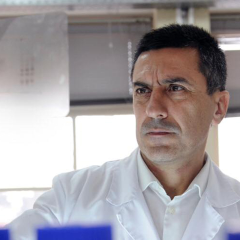 Δημήτρης Κουρέτας: Βιολογικές και Κοινωνικές Διαστάσεις της Διατροφής 